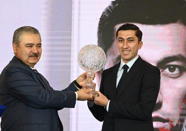 网页版登录入口-艾哈迈多夫正式宣布退役 数周前已与沧州雄狮解约